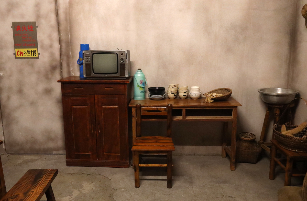 资本捧杀女性和离婚率的疯涨!