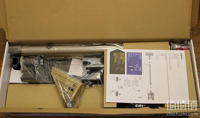 dyson 戴森 v8 fluffy 无线吸尘器开箱