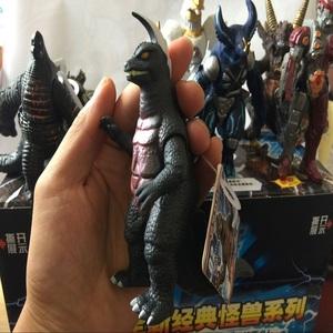 布莱克王奥特曼怪兽图片