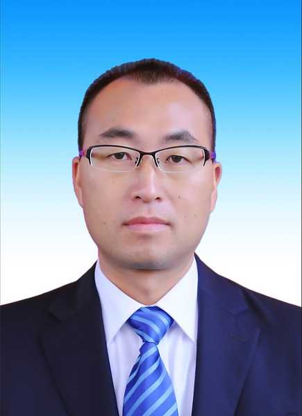 现任贵州省台江县委副书记,贵州台江经济开发区工委副书记.