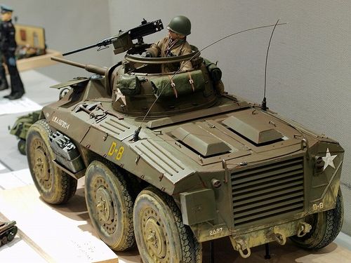 自作:1/6 m8"greyhound"("猎犬")轮式装甲车