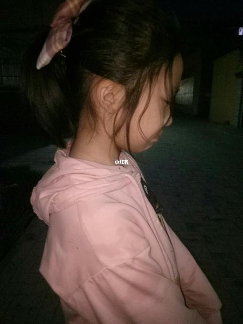 小玲铛在公司跳舞的笔记_娱乐_明星娱乐资讯