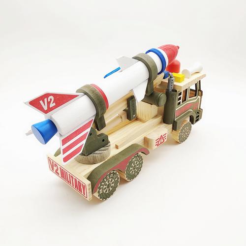 直销彩色木质火箭车大号迷彩导弹车战狼东风火箭模型卡车摆件景区