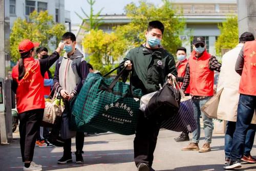 高校开学,大学开学,大学生开学