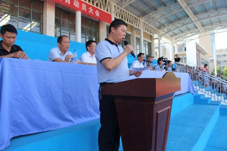 现场直击 | 德安二中2019新生军训大阅兵!