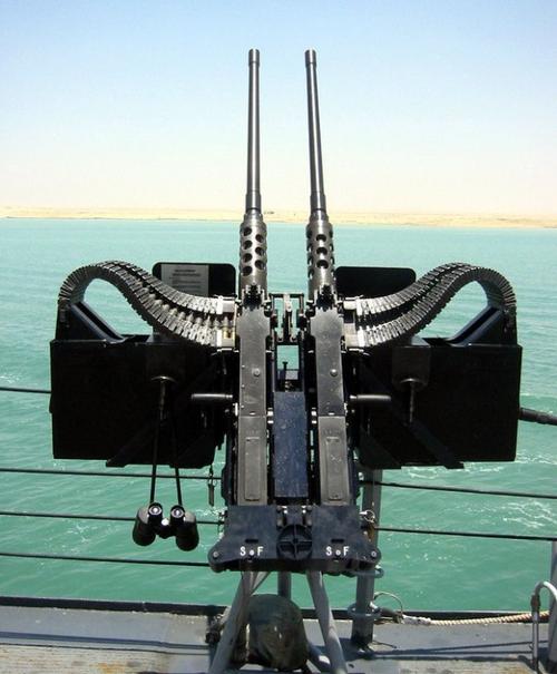 美军中号称"常青树"的重型机枪:m2重机枪!