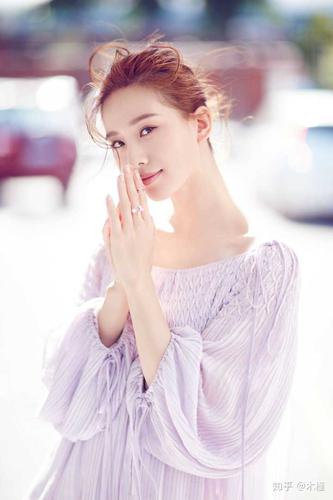 刘诗诗有哪些美出圈的神图? - 知乎