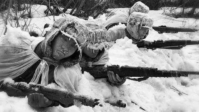 87岁志愿军老战士回忆当年差点被敌机打死靠美军战俘秘诀得救