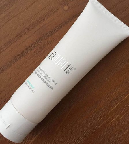 禹泉小分子氨基酸洗面奶