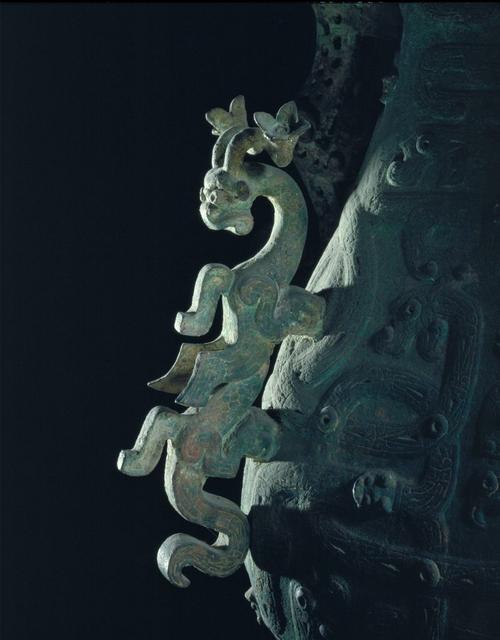 【莲鹤方壶】