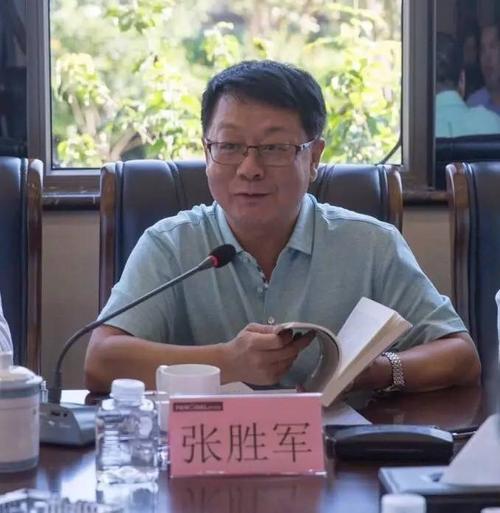 于洪君/易鹏/张胜军:中国还不是世界舞台的主角