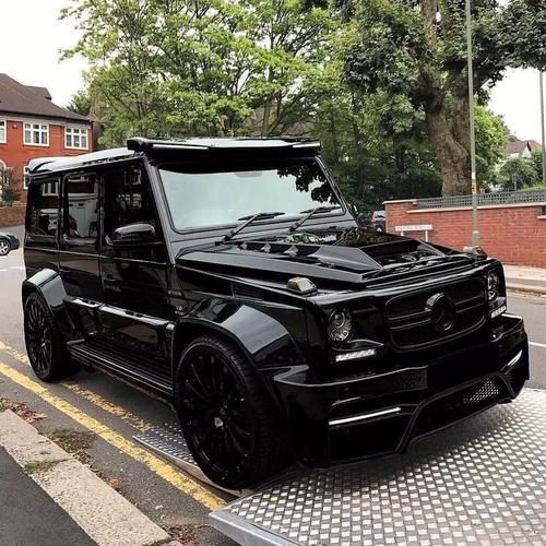 高清豪华汽车的微信头像