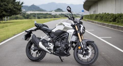 雅马哈xsr300:复古街车预计今年10月上市?