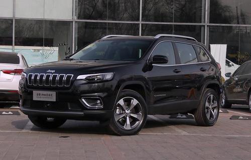 进口自由光值多少钱(jeep自由光报价及图片)