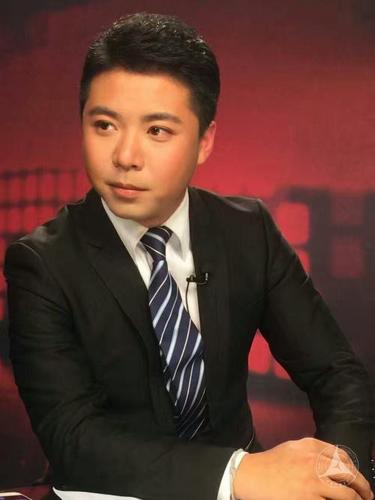 播音主持艺术学院吴泽华