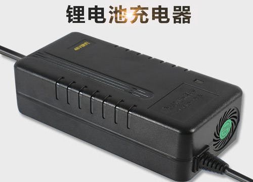 1,电池不需"激活" 锂电池没记忆性,不需要特别的方法激活,在电动车