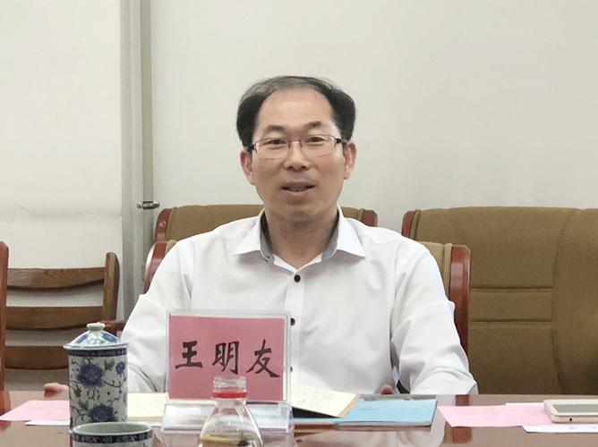 校领导率学习考察组赴渤海大学调研学习