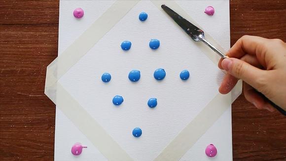 用丙烯颜料和简单的工具,画天空云朵等风景画,详细绘画教程