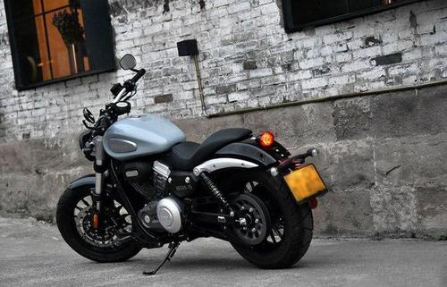 国产哈雷小太子,奔达金吉拉300提车作业