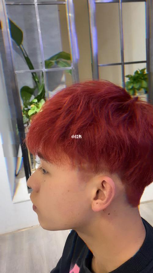 又酷又帅的橘红色 gd同款发色_橘红色_冬天去哪玩_铜梁l造型_时尚