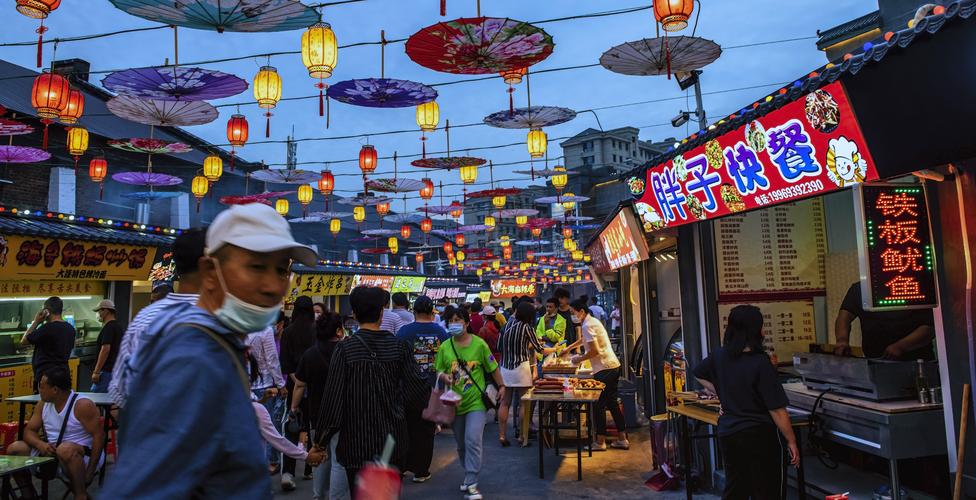 地摊夜市
