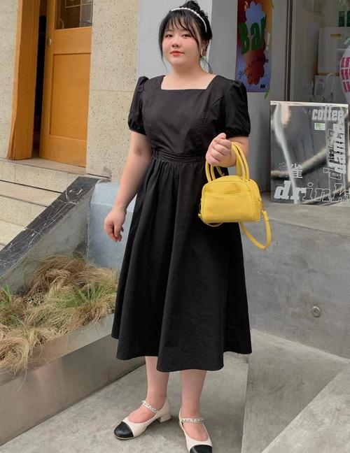 胖女孩最关心的显瘦穿法,150斤女生的时髦搭配示范,上身瘦十斤