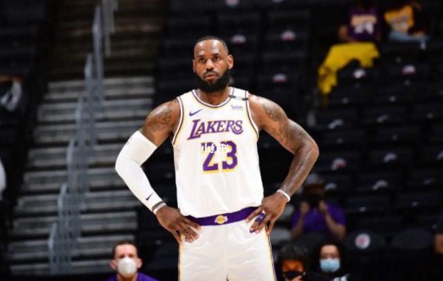 詹姆斯四次总冠军分别是|勒布朗詹姆斯|热火队|威廉