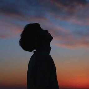 男生影子头像有女生