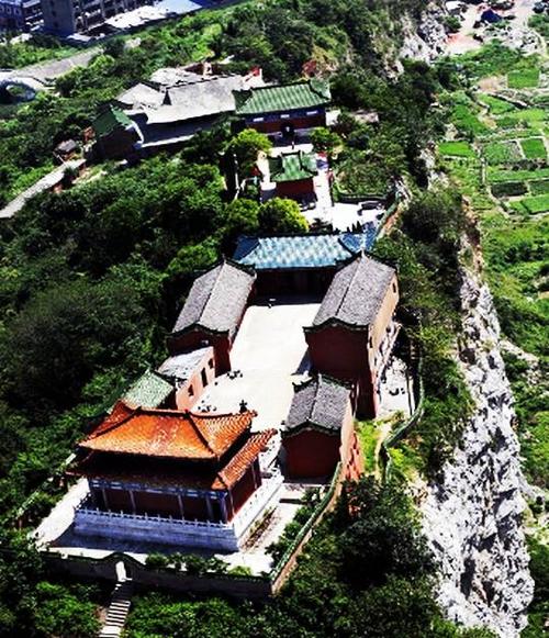 襄阳真武山