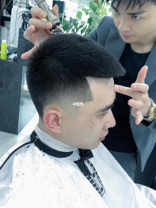 瓜子头#男士发型参考 #文山男士理发馆_蒂梵尼美发设计中心攻略_男士