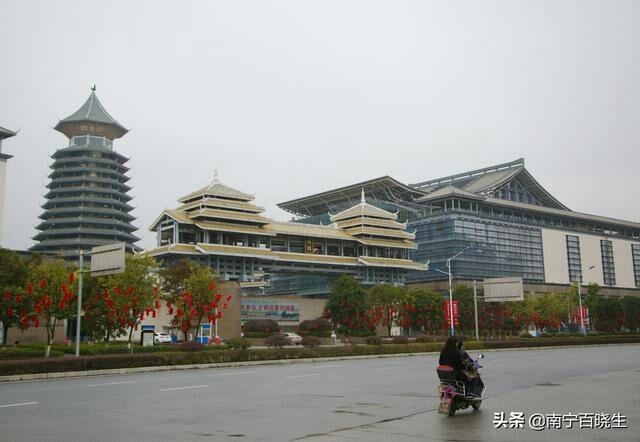 桂林市宏伟建筑――"一院两馆" 写美篇桂林图书馆新馆位于桂林市临桂