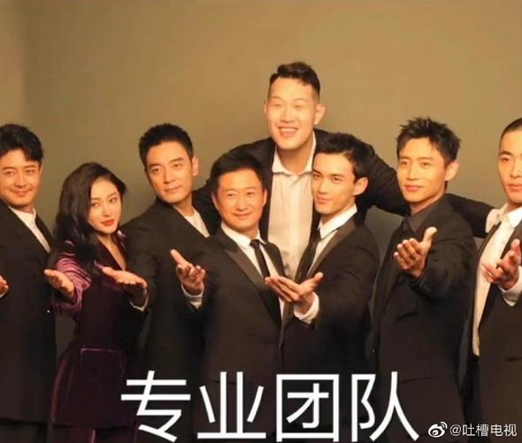 乘风全组复刻吴京经典表情包#哈哈哈哈哈,吴京内心os:还是我的最专业