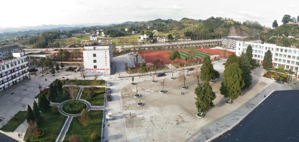 湄潭求是教育集团成员校永兴中学校容校貌