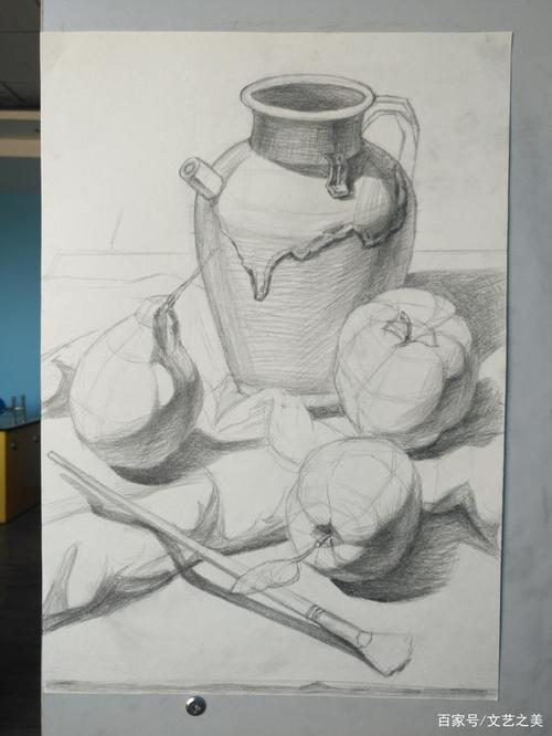 明暗素描静物画法步骤