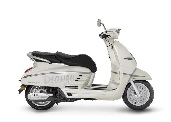 标致姜戈150黑白熊猫配色新上市