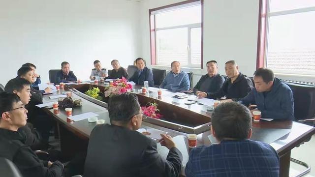 9月24日,县委副书记,县长赵宏钟,深入重点工程项目