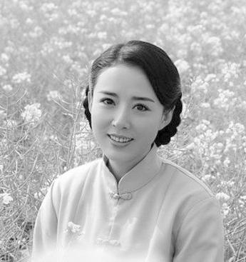 农家女的命运嬗变——评三十集电视剧《油菜花香》(高