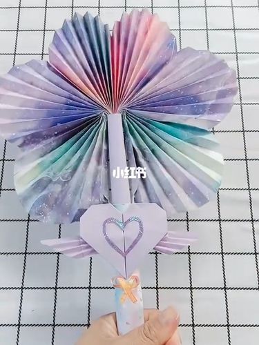 折纸～仙女棒扇子@你的闺蜜给你做_折纸_扇子_仙女棒_兴趣爱好_手工
