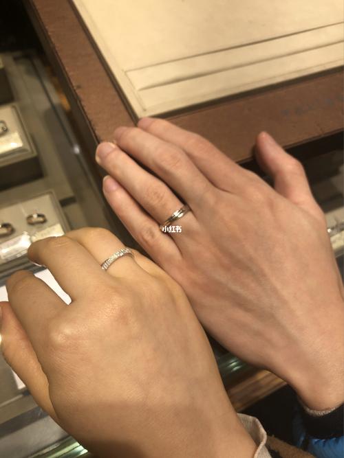 朋友_谢瑞麟怎么样_裸钻_失眠_gia_荧光_周生生怎么样_戒指_时尚_配饰