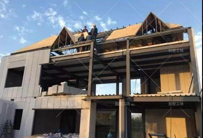 走进重钢结构别墅施工现场,揭开重钢的神秘面纱