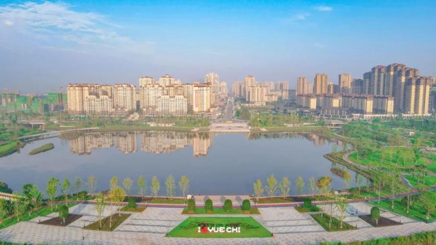 龙湖公园基本建成