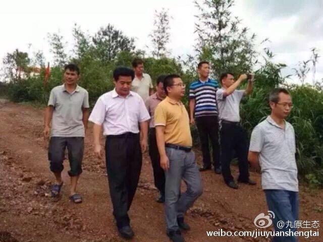 广西岑溪市委常委李励兴考察团前往我司百香果种植基地调研考察