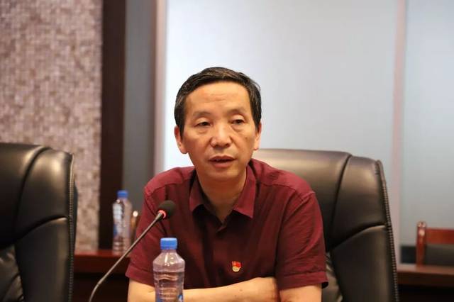萍乡经开区"两新"组织党工委,工商联一行25人到水北商会参观考察学习