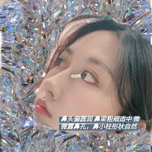 自然微翘的幼态鼻,鼻头偏圆润的妈生鼻_变美_隆鼻_鼻子_双c_骨感_隆鼻