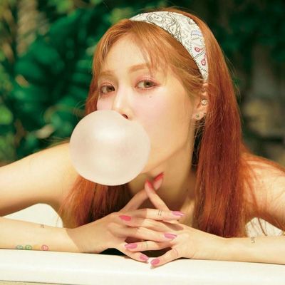 金泫雅头像高清霸气 韩国女星金泫雅ins头像