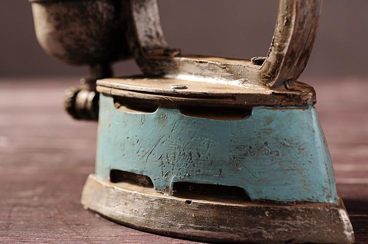 欧式复古做旧树脂工艺品熨斗烫斗服装店橱窗装饰摆件