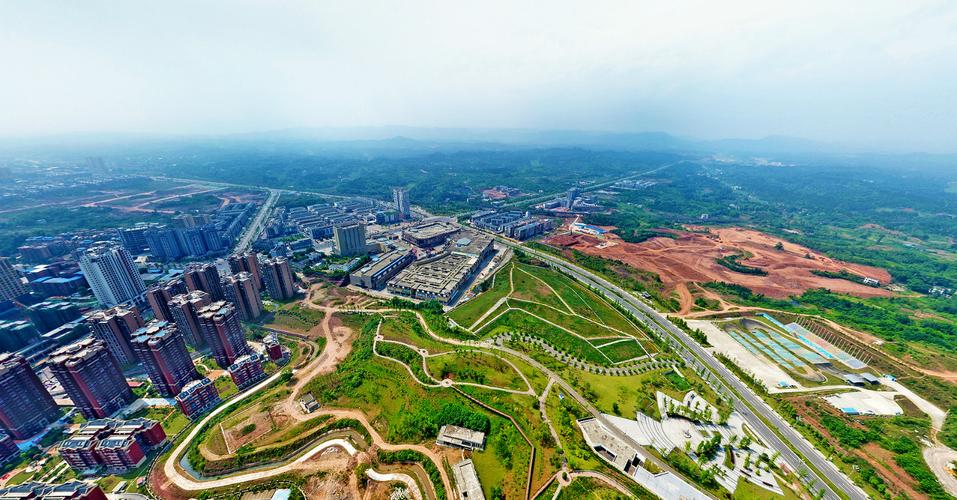 [原创·贴图] ------最新航拍营山县城全景