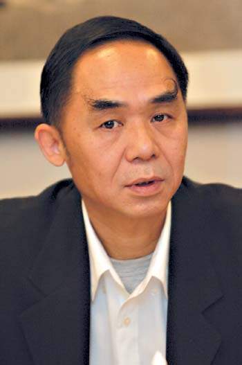 珠海市委书记方旋:着力解决瓶颈问题