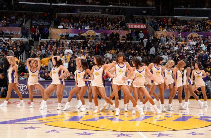 nba湖人啦啦队性感热舞