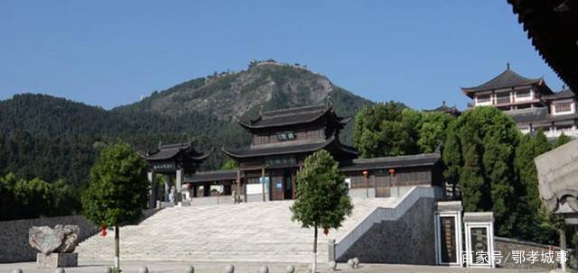 其中孝感景区有这些,共25个!分别如下: 一,湖北汤池温泉旅游景区